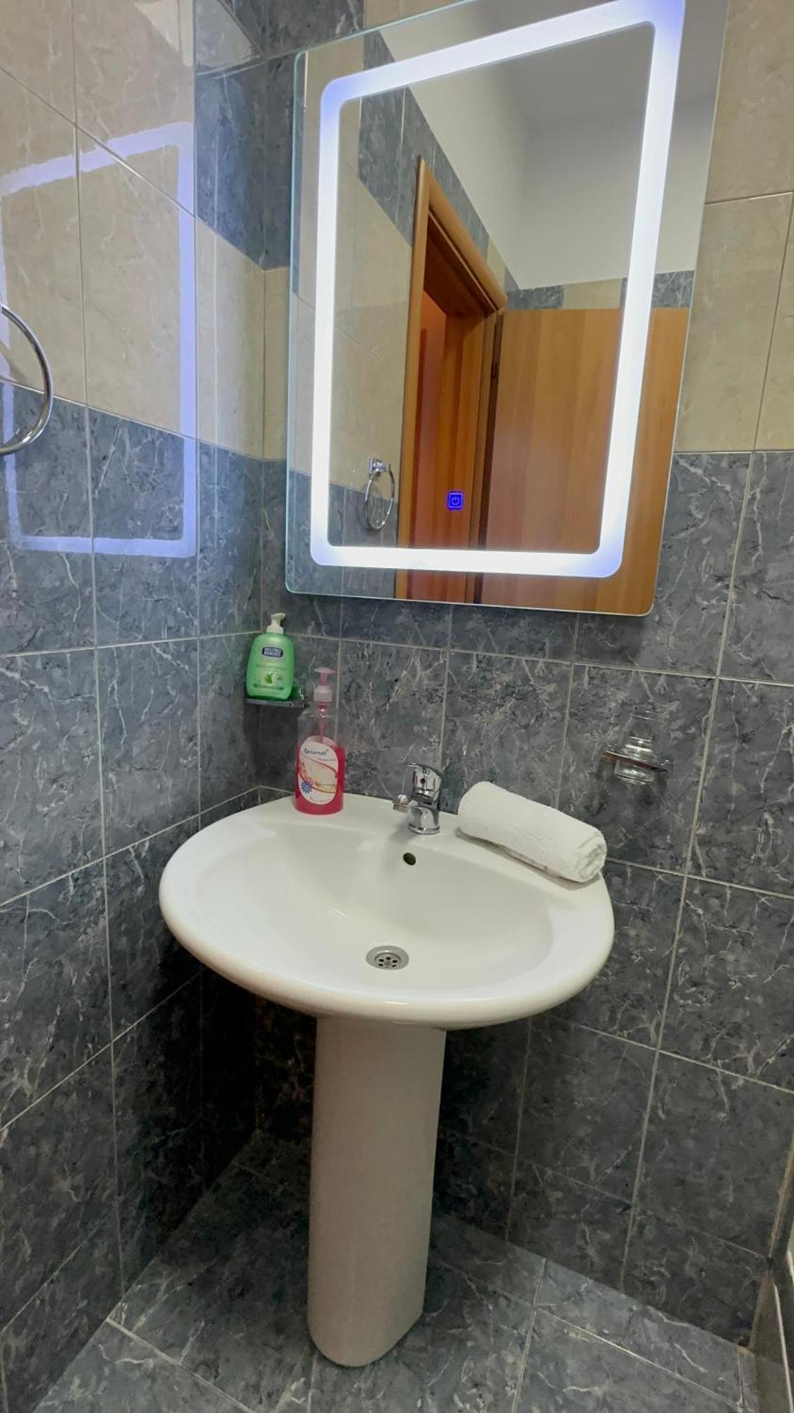 Dioras Apartment. Tirana Esterno foto